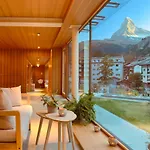 Capricorn Hotel 3*