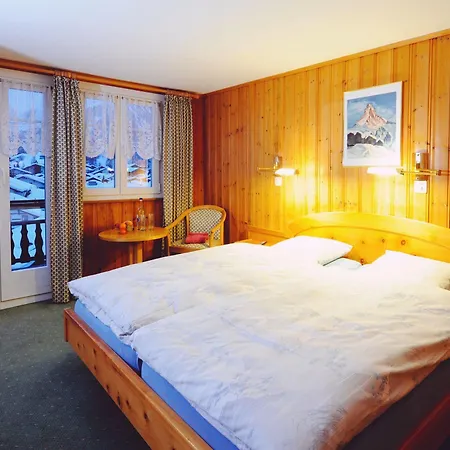 Capricorn Готель